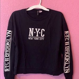 Black Sweatshirt/long sleeve shirt